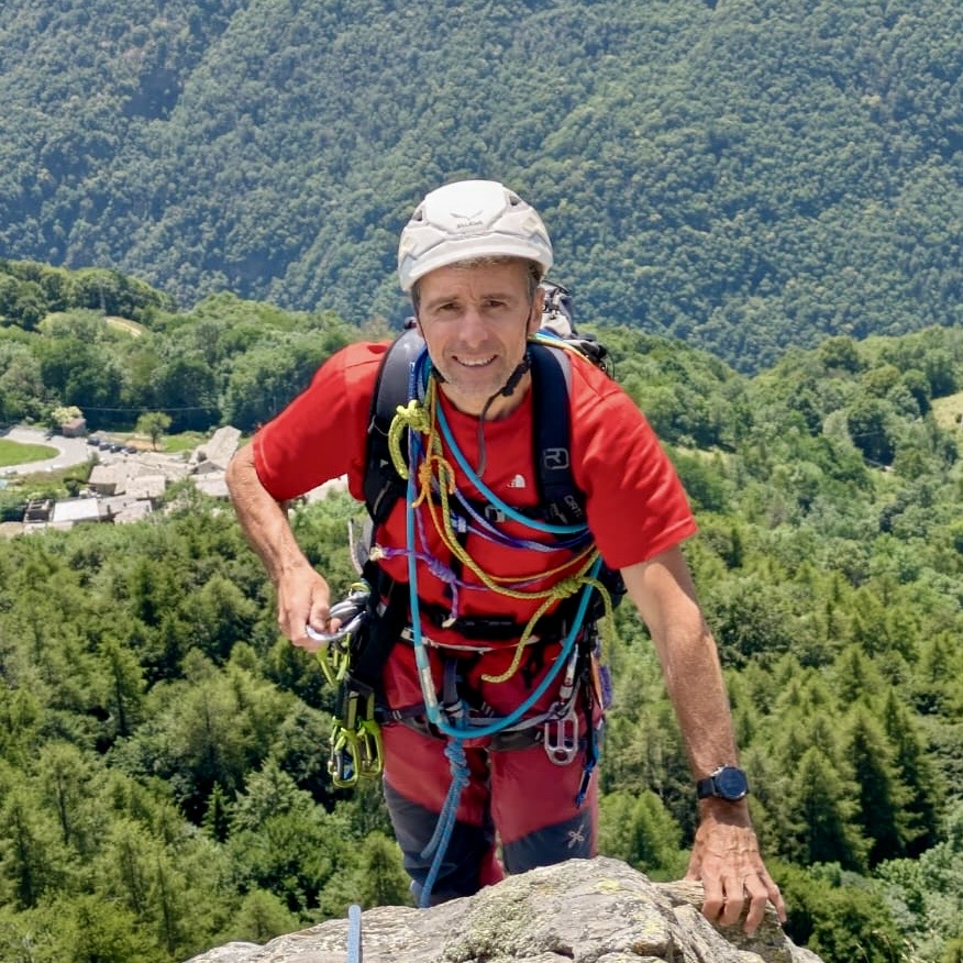 Alberto-Borghi-stone-age-climb