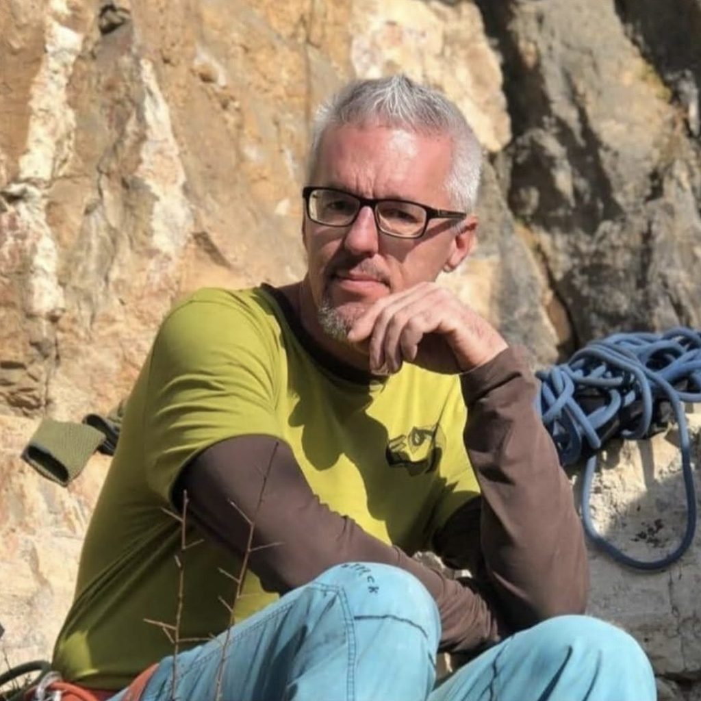 Andrea-Polletti-stone-age-climb