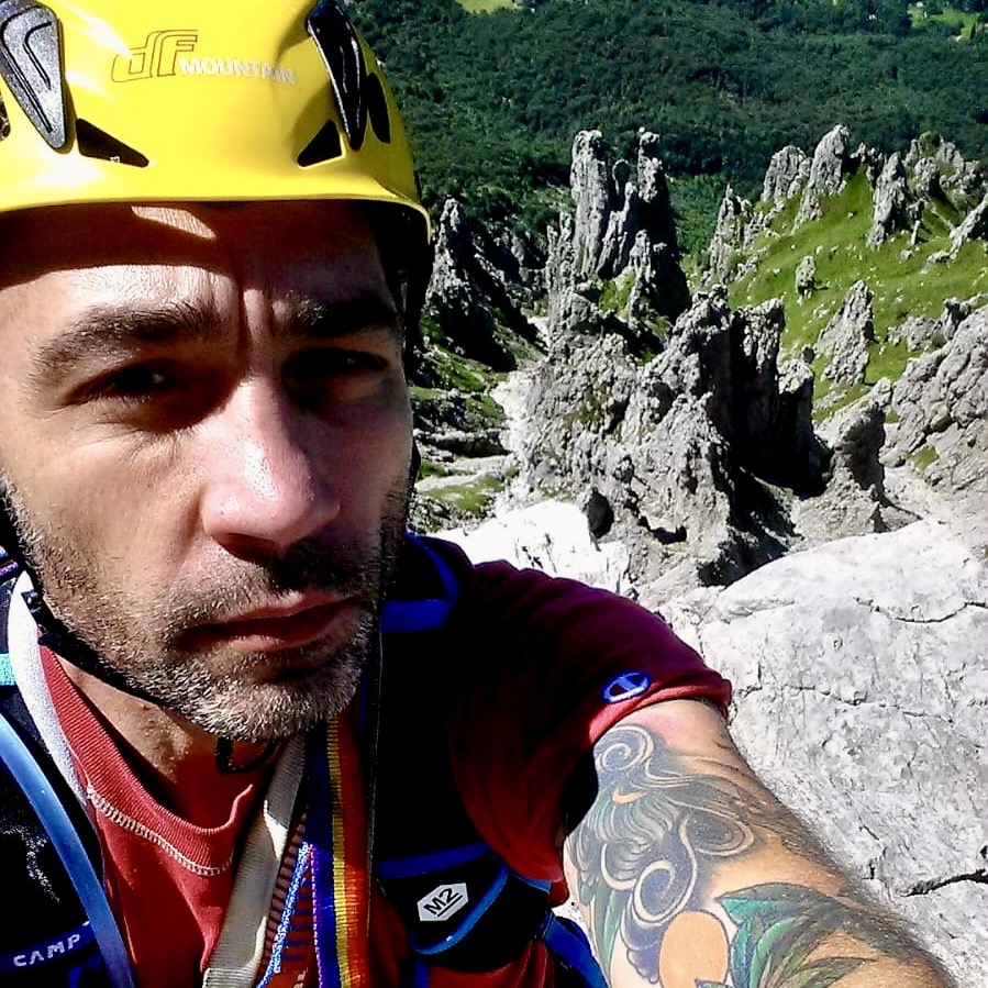 Andrea-Rimoldi-stone-age-climb