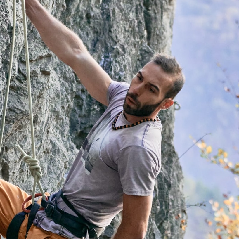 Andrea-Secci-stone-age-climb
