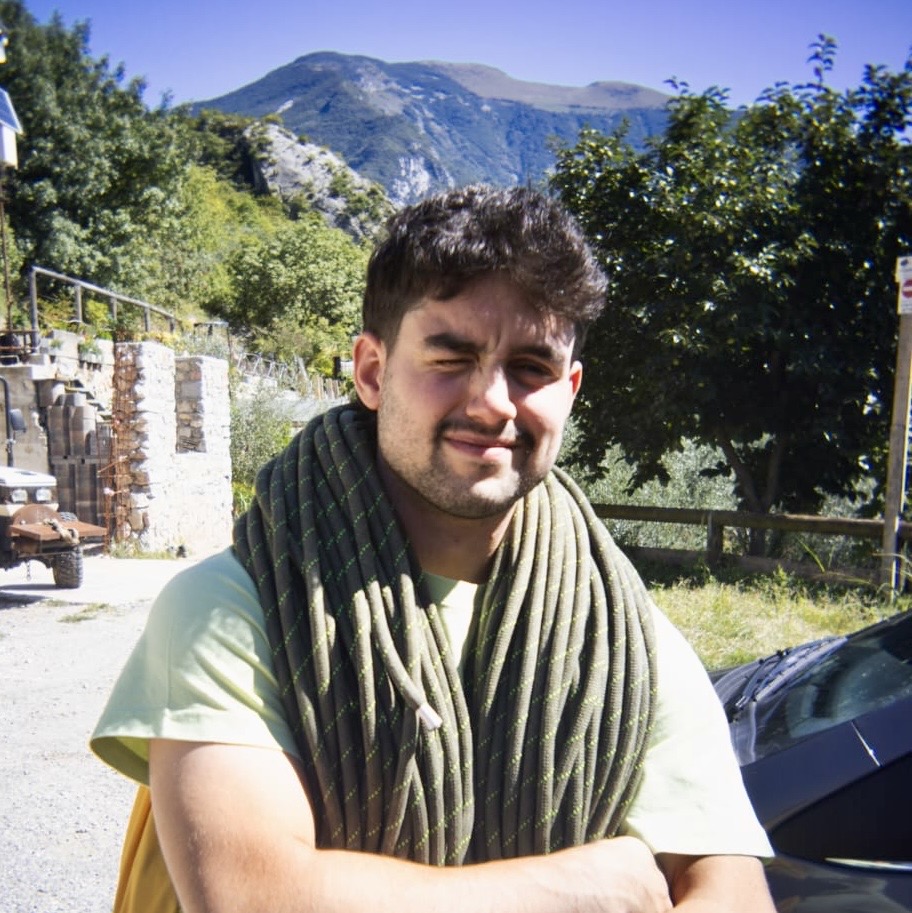 Davide-Codari-stone-age-climb