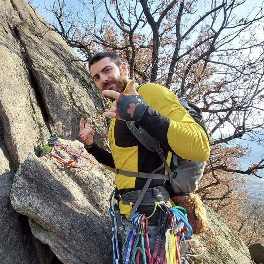 Mattia-Fumagalli_stone-age-climb